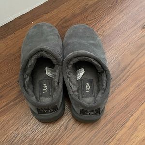 UGG suede classic slipper gray women’s size 6